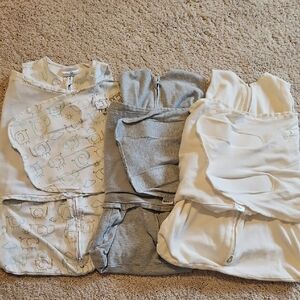 Baby Swaddle Blanket Set in Gray and White